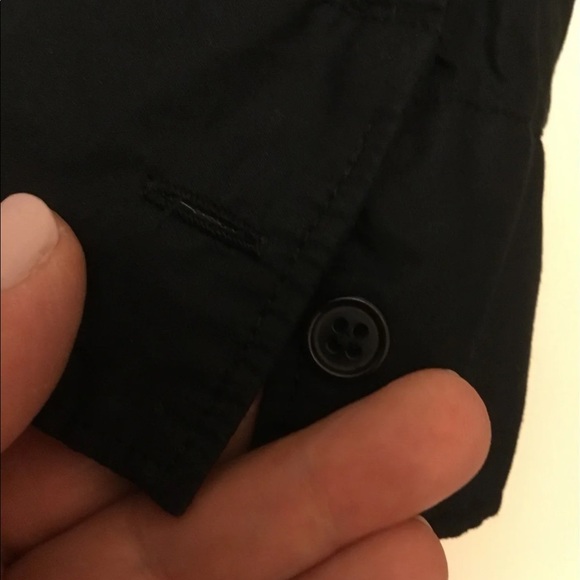 Men’s Guess Button up Top - Picture 8 of 8